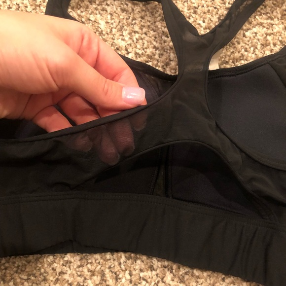 Victoria’s Secret Mesh Sports Bra - Picture 5 of 6